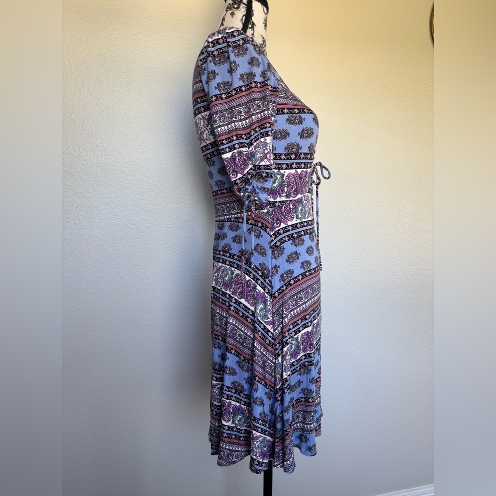 As U Wish Blue and Purple Patterned V-Neck Midi Dress - Picture 5 of 12